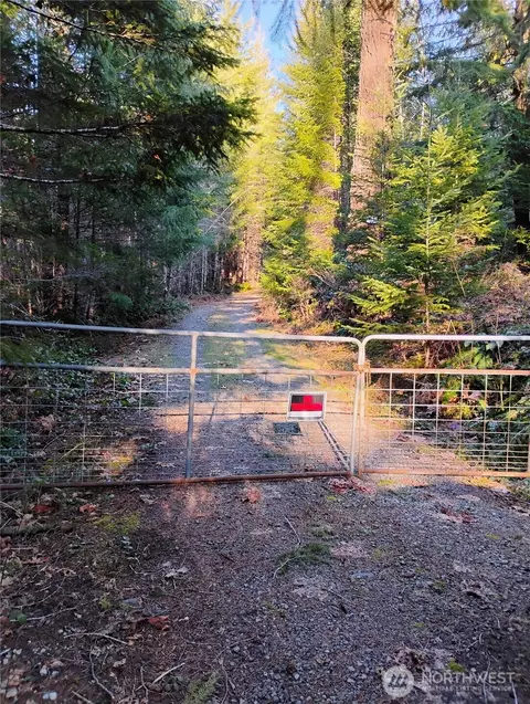 0 Skate Creek Rd S, Packwood, WA 98361