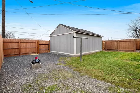 1255 E Larch St, Othello, WA 99344 photo 34
