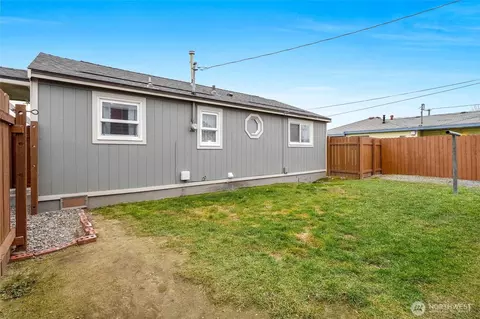 1255 E Larch St, Othello, WA 99344 photo 33