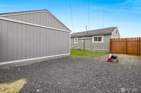 1255 E Larch St, Othello, WA 99344 photo 35