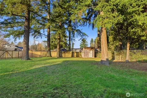 Exterior - 9004 NE 178th St, Bothell, WA 98011 photo 8 of 8
