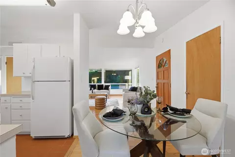 Dining - 9004 NE 178th St, Bothell, WA 98011 photo 1 of 1