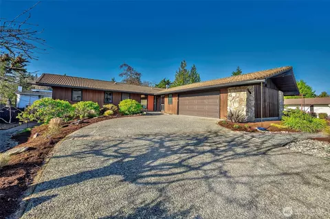 1419 179th Pl NE, Bellevue, WA 98008