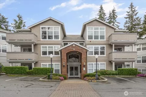 8500 Main St #F212, Edmonds, WA 98026