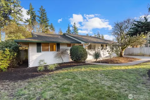Exterior - 10629 26th Dr SE, Everett, WA 98208 photo 6 of 6