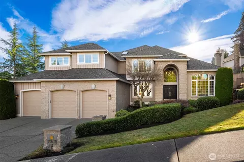 15897 SE 56th Pl, Bellevue, WA 98006