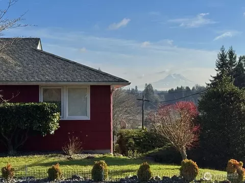 524 4th Ave SW, Tumwater, WA 98512