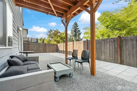 Exterior - 22516 41st Dr SE, Bothell, WA 98021 photo 5 of 6