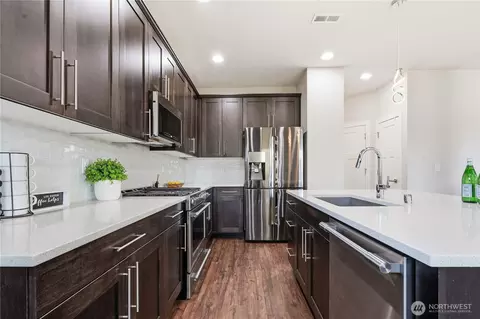 Kitchen - 22516 41st Dr SE, Bothell, WA 98021 photo 2 of 2