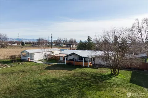 647 Baldwin Rd, Walla Walla, WA 99362