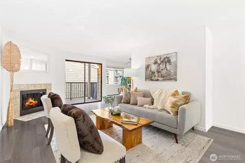 2020 Grant Ave S #A202, Renton, WA 98055