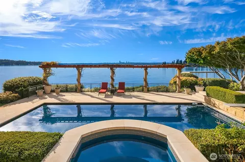 Undisclosed, Bellevue, WA 98004