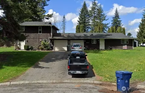 9727 5th St NE, Lake Stevens, WA 98258
