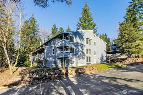 9470 Red-wood Rd NE #C-217, Redmond, WA 98052
