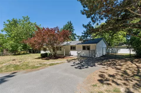 19520 Grannis Rd, Bothell, WA 98012