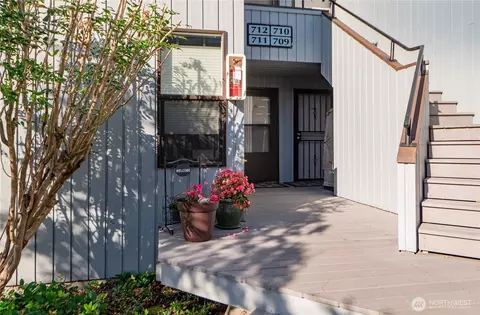7806 Birch Bay Dr #711, Blaine, WA 98230