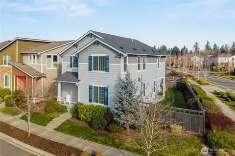 32898 Pine Ave SE, Black Diamond, WA 98010