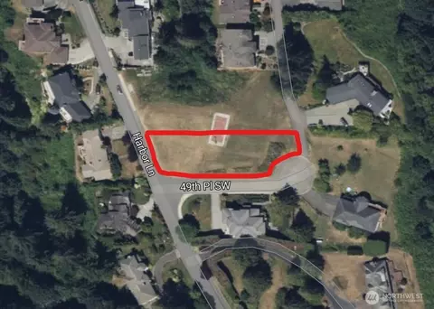 192 X 49th Pl SW, Everett, WA 98203