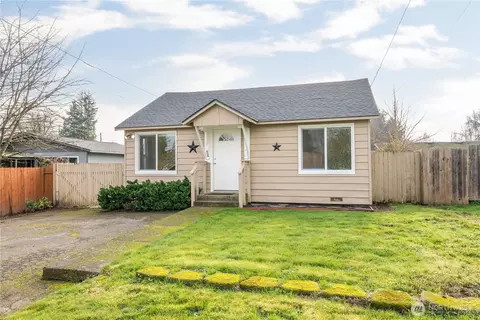 96 Dirk Ln, Kelso, WA 98626