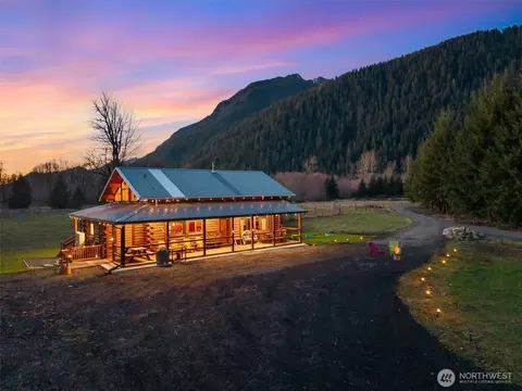 11092 Us Highway 12, Naches, WA 98937