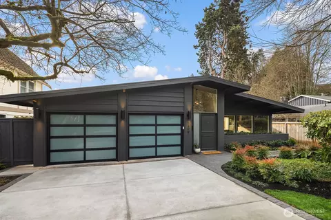 5409 NE 54th St, Seattle, WA 98105
