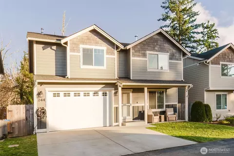 244 NE Tronson Cir, Bremerton, WA 98311