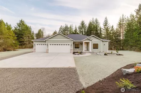 1662 SW Cozy Ln, Port Orchard, WA 98367
