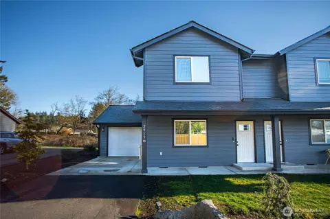 2915 Jackson Hwy #D, Chehalis, WA 98532