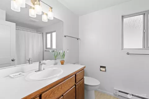 Bath - 2210 Grand Ave, Everett, WA 98201 photo 2 of 2