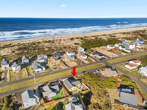 1110 Ocean Shores Blvd SW, Ocean Shores, WA 98569