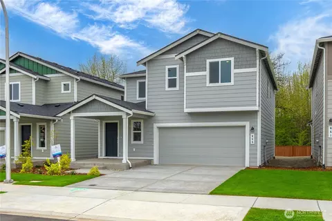 655 Salzer Creek Dr, Centralia, WA 98531