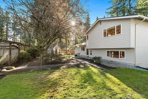 Exterior - 19810 95th Ave NE, Bothell, WA 98011 photo 5 of 5
