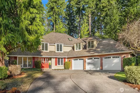 25718 SE 31st Pl, Sammamish, WA 98075