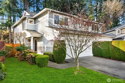 22833 SE 241st Pl, Maple Valley, WA 98038