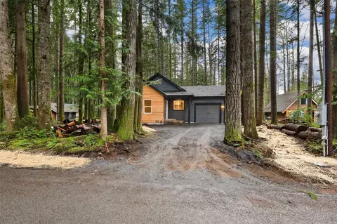 56114 343rd Avenue Ct E, Ashford, WA 98304