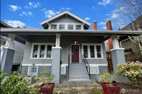 1232 S Ainsworth Ave, Tacoma, WA 98405