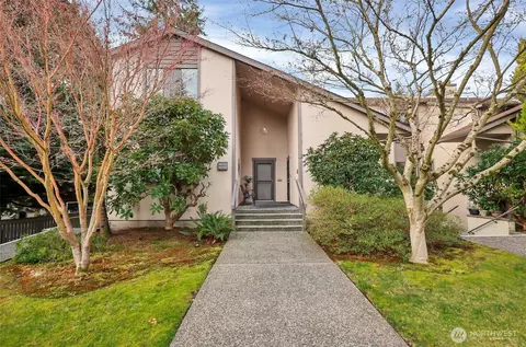 1610 NE 140th St #N3, Seattle, WA 98125