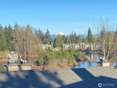 323 75th St SE #B10, Everett, WA 98203