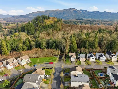 1 Nn Buckhorn Way, Mount Vernon, WA 98273