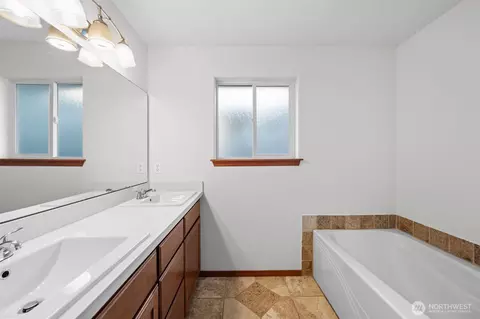 1128 Chestnut St, Everett, WA 98201 photo 20