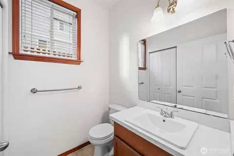 1128 Chestnut St, Everett, WA 98201 photo 13