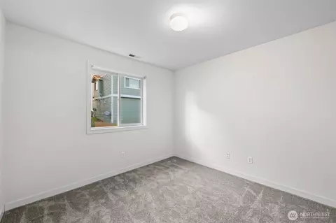 1128 Chestnut St, Everett, WA 98201 photo 24