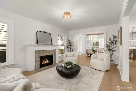Living - 3113 E Cherry St, Seattle, WA 98122 photo 1 of 3