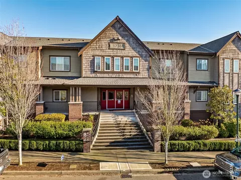 1736 10th Ave NE #C208, Issaquah, WA 98029