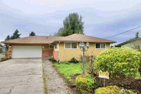 19431 107th Ave SE, Renton, WA 98055