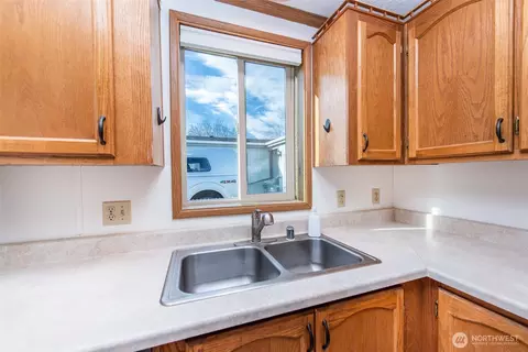 628 N 7th Ave #12, Sequim, WA 98382 photo 9
