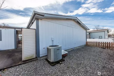 628 N 7th Ave #12, Sequim, WA 98382 photo 25