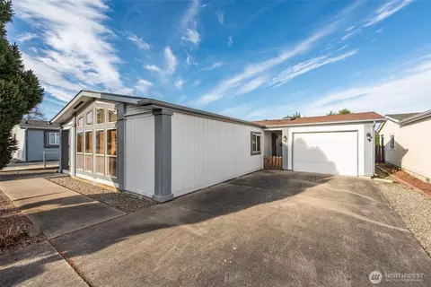 628 N 7th Ave #12, Sequim, WA 98382