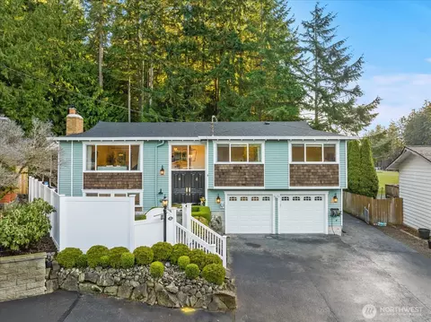 9424 235th Pl SW, Edmonds, WA 98020