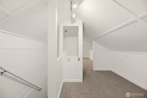 Entry Way - 3013 19th St, Everett, WA 98201 photo 2 of 2